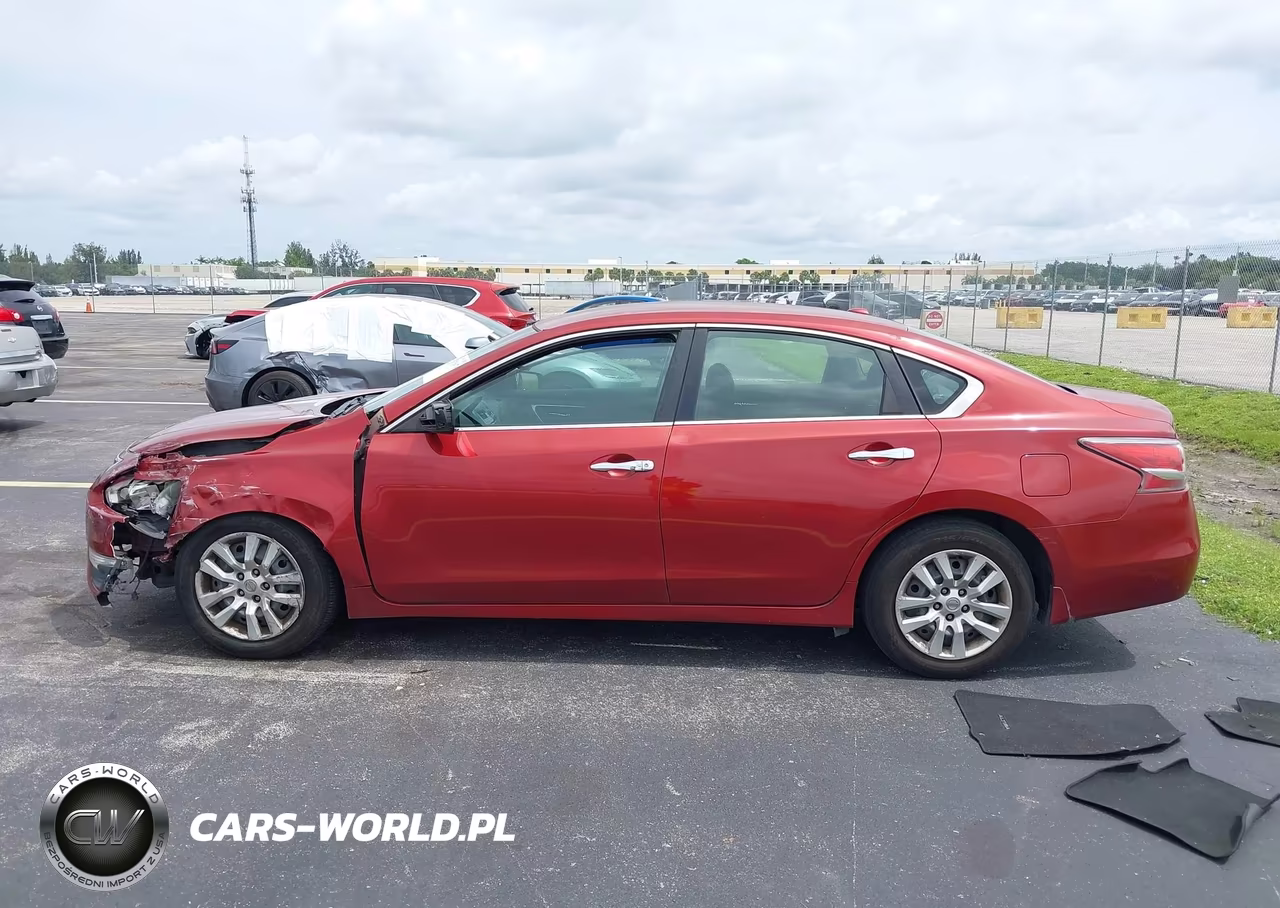 2015 Nissan Altima 2.5 S VIN:1N4AL3AP0FC103828 - 14