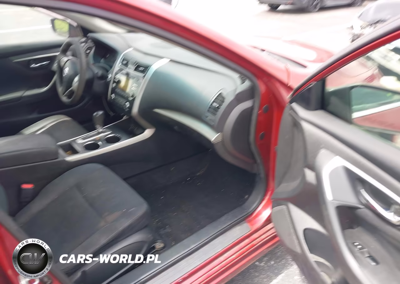2015 Nissan Altima 2.5 S VIN:1N4AL3AP0FC103828 - 5