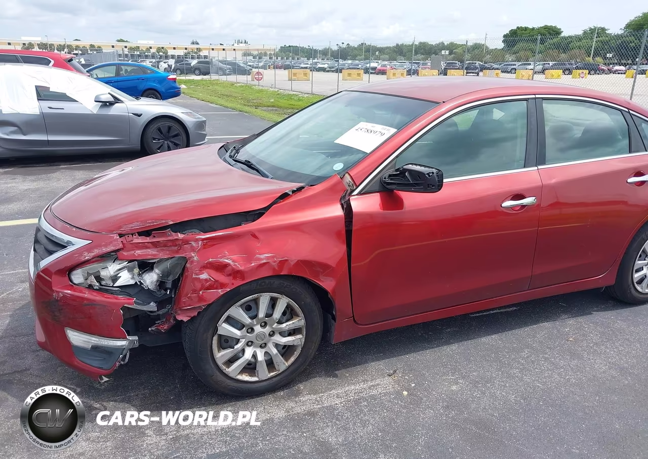 2015 Nissan Altima 2.5 S VIN:1N4AL3AP0FC103828 - 6