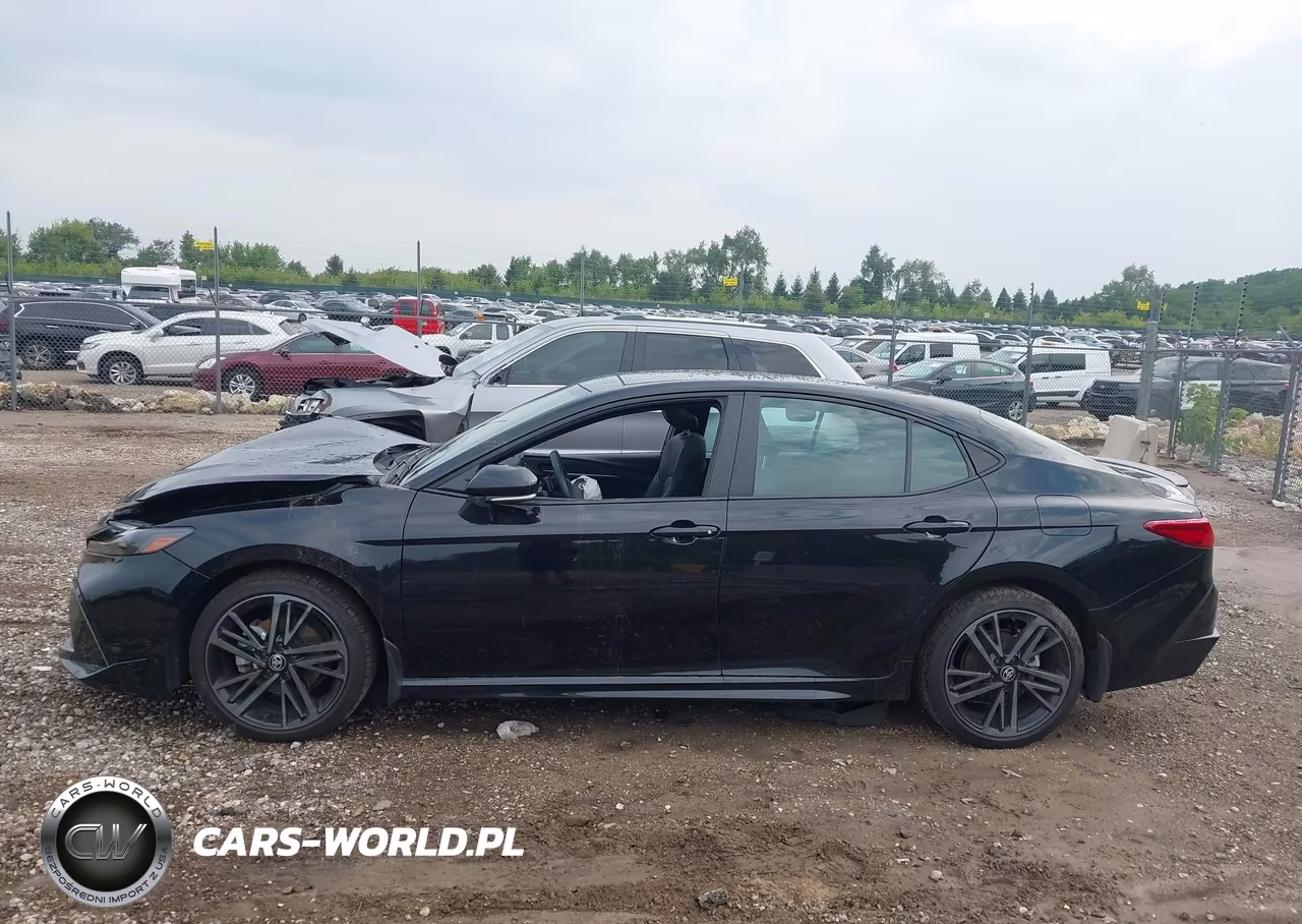 2026 Toyota Camry Xse VIN:4T1DBADK9TU038462 - 14