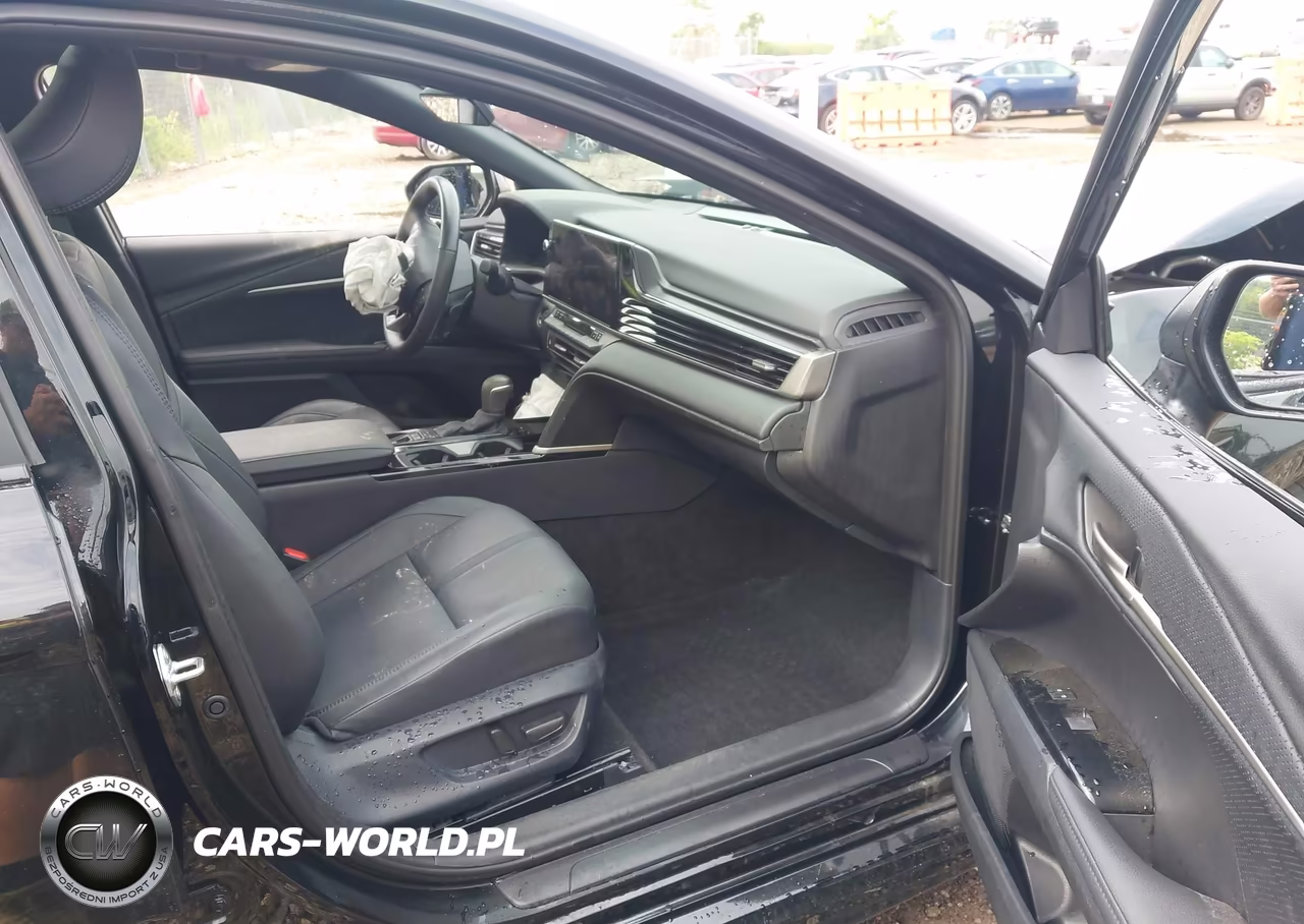 2026 Toyota Camry Xse VIN:4T1DBADK9TU038462 - 5