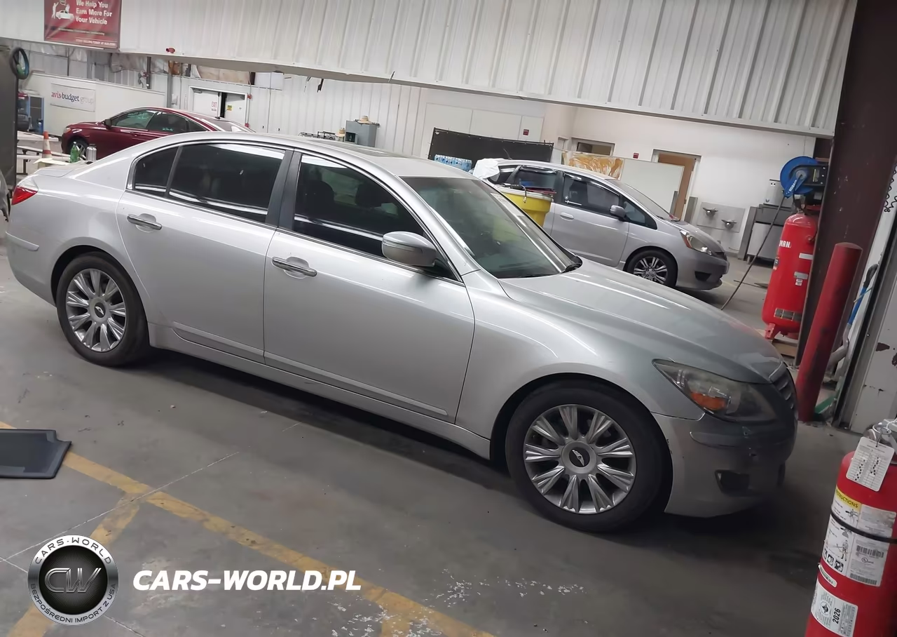2011 Hyundai Genesis 3.8