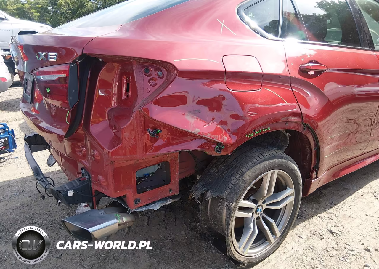 2018 BMW X6 VIN:5UXKU6C53J0Z66608 - 6