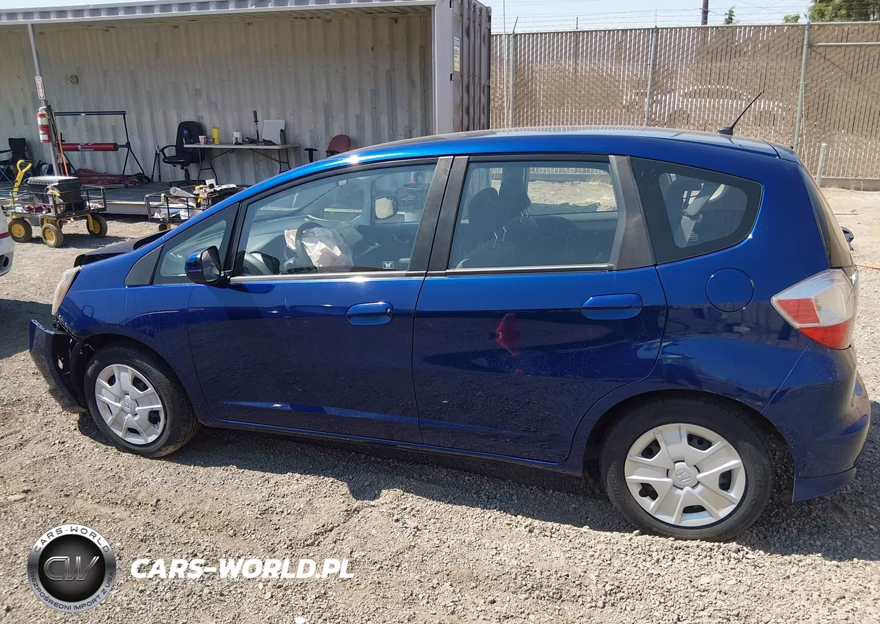 2012 Honda Fit VIN:JHMGE8H35CC004947 - 14