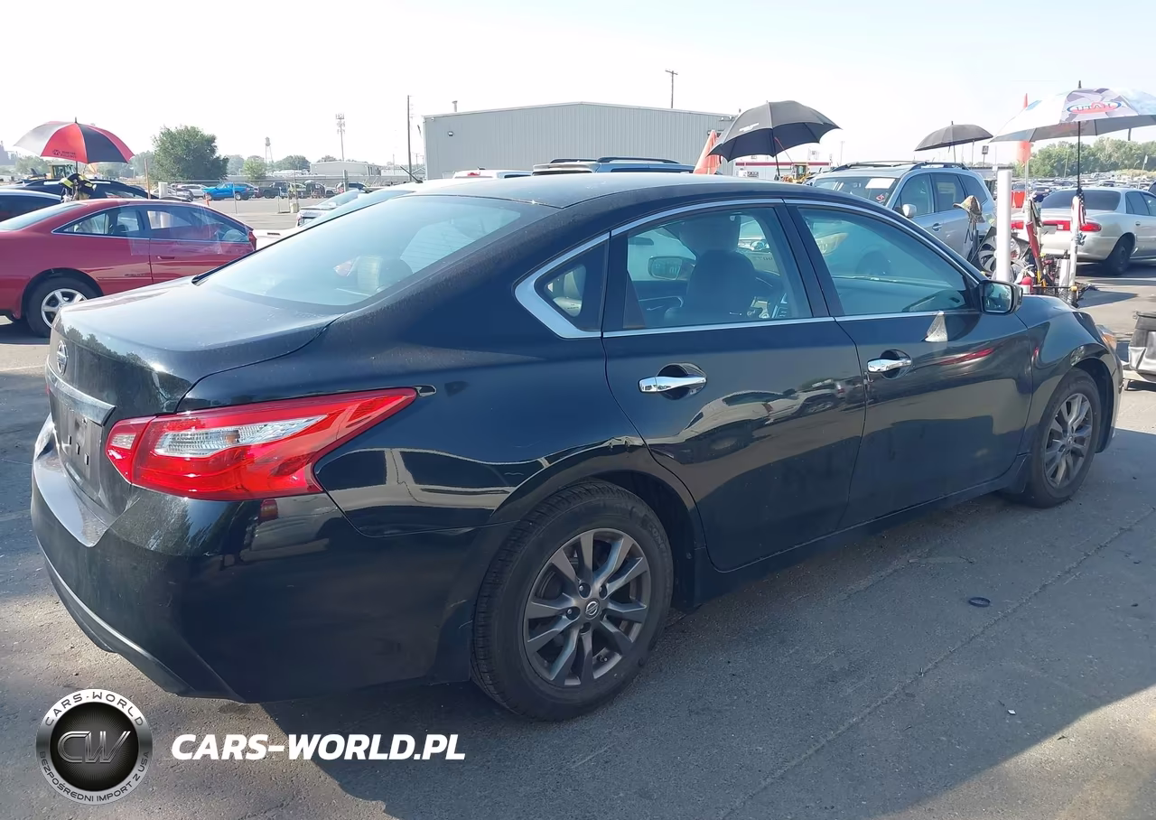 2016 Nissan Altima 2.5 S VIN:1N4AL3AP4GN389320 - 4