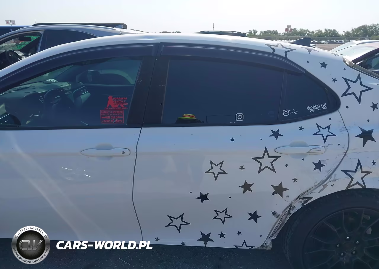 2020 Toyota Camry Se VIN:4T1G11AK6LU935081 - 14