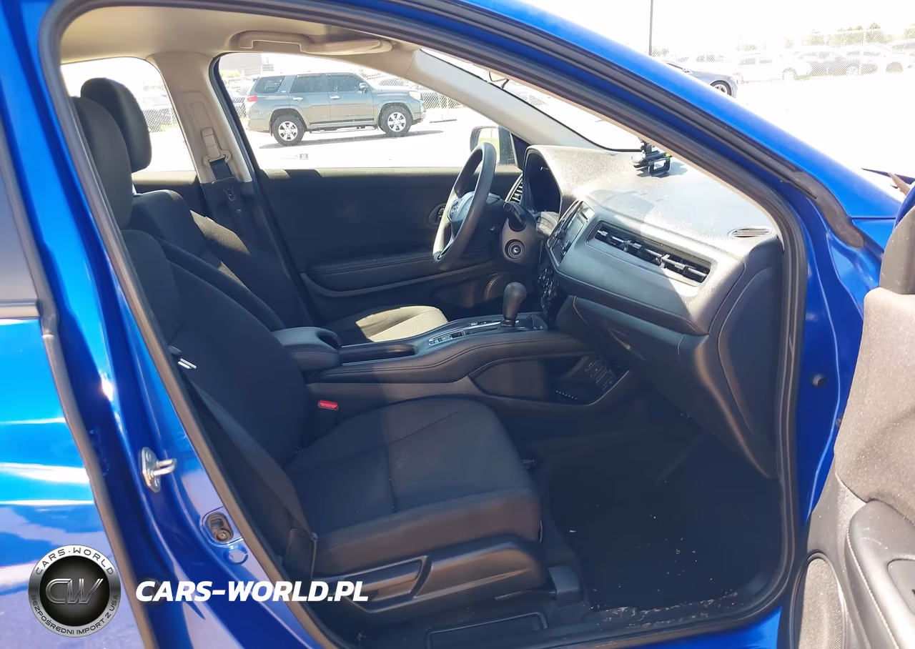 2018 Honda Hr-V Lx VIN:3CZRU6H32JG726432 - 5