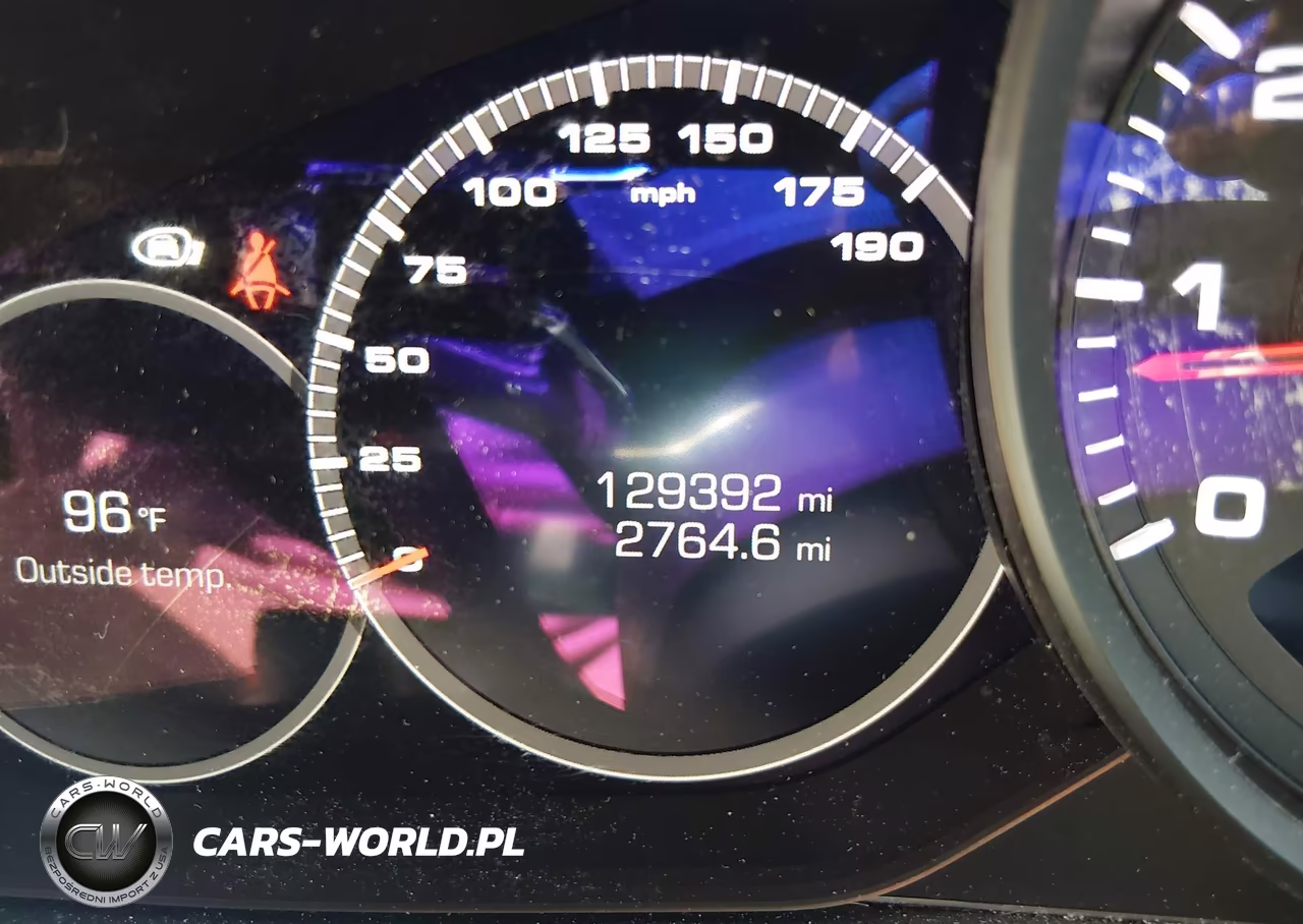 2017 Porsche Panamera 4 VIN:WP0AA2A72HL100653 - 15