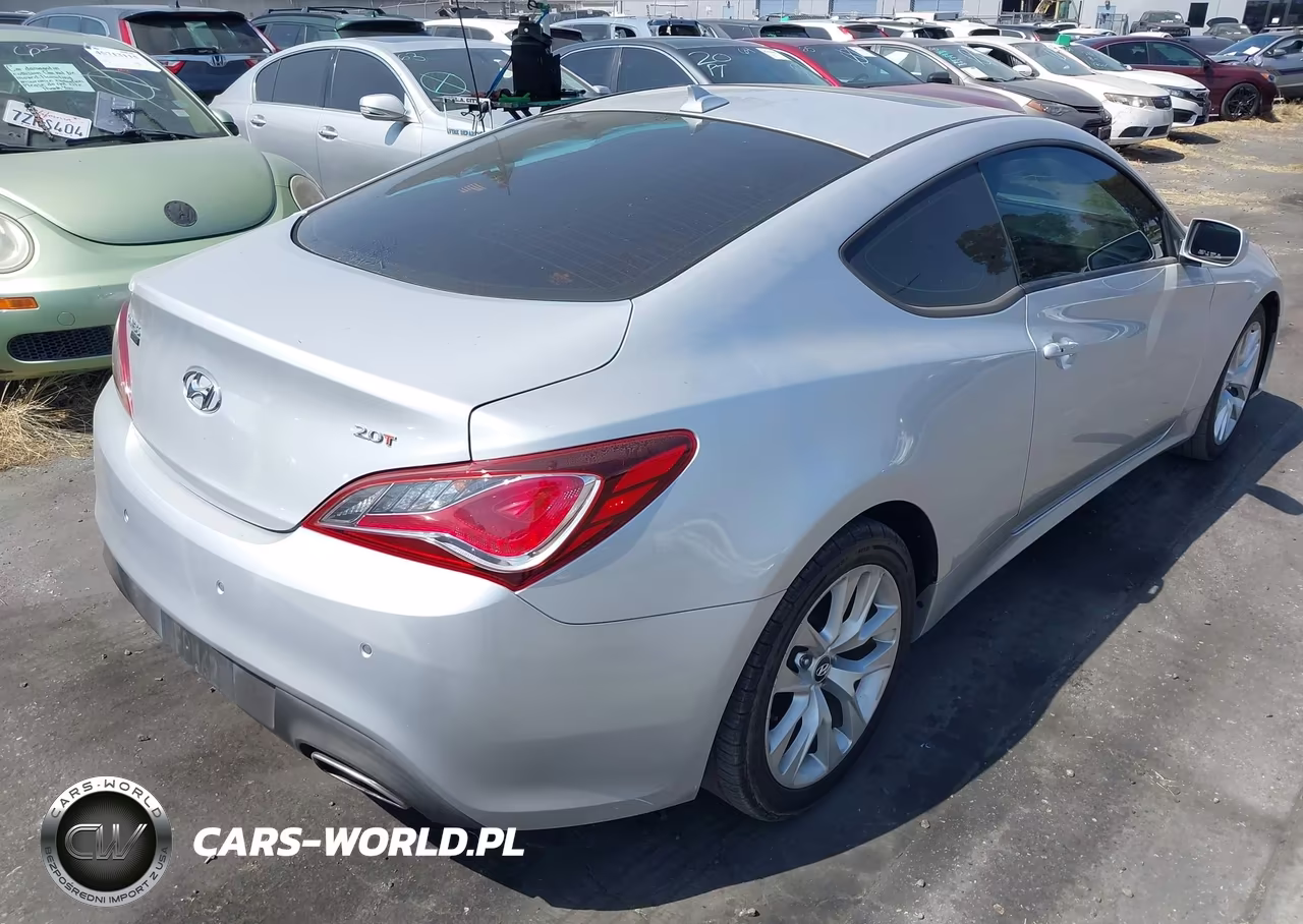 2014 Hyundai Genesis 2.0T Premium VIN:KMHHT6KD9EU115656 - 4