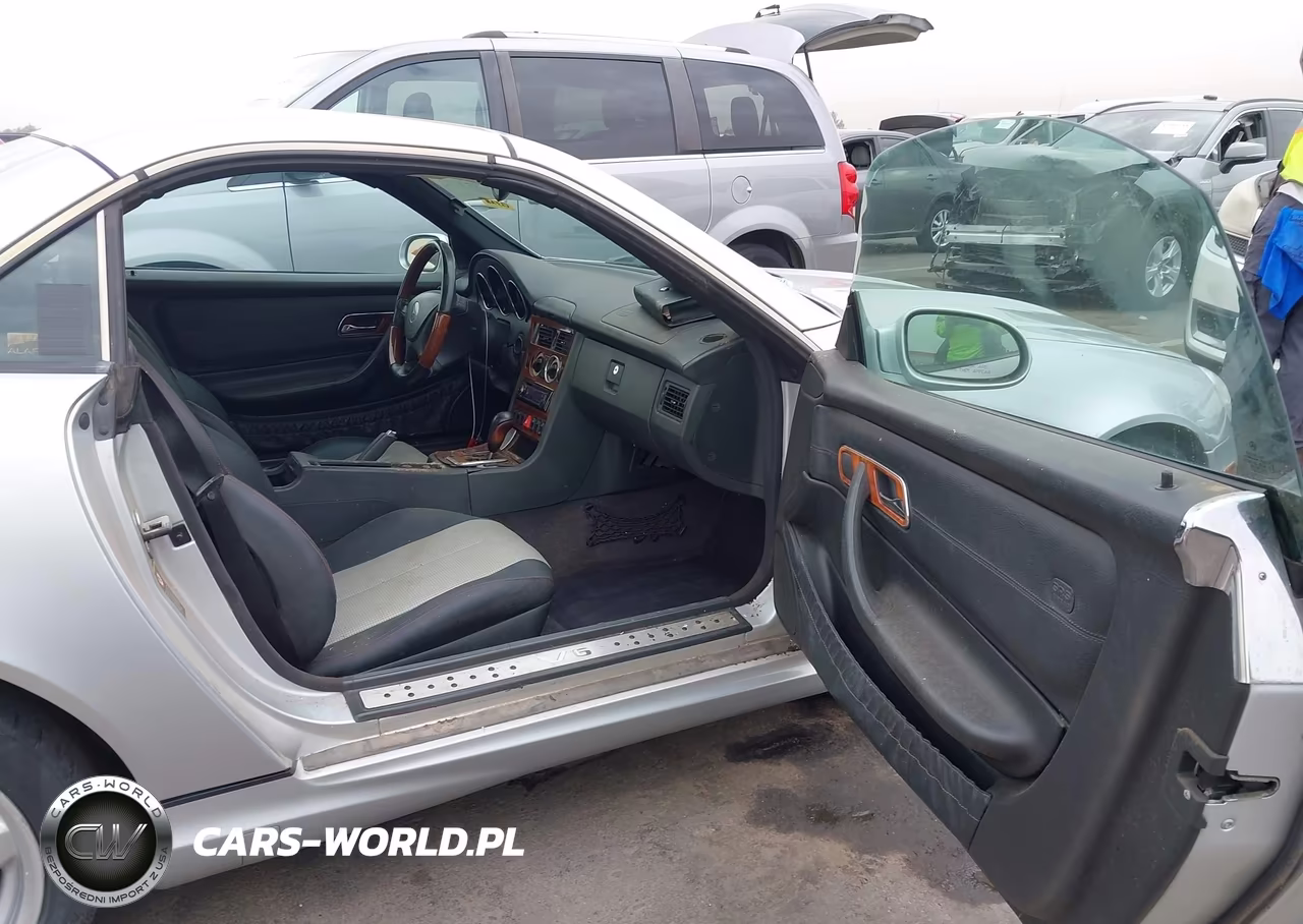 2001 Mercedes-Benz Slk 320 VIN:WDBKK65F71F200034 - 5