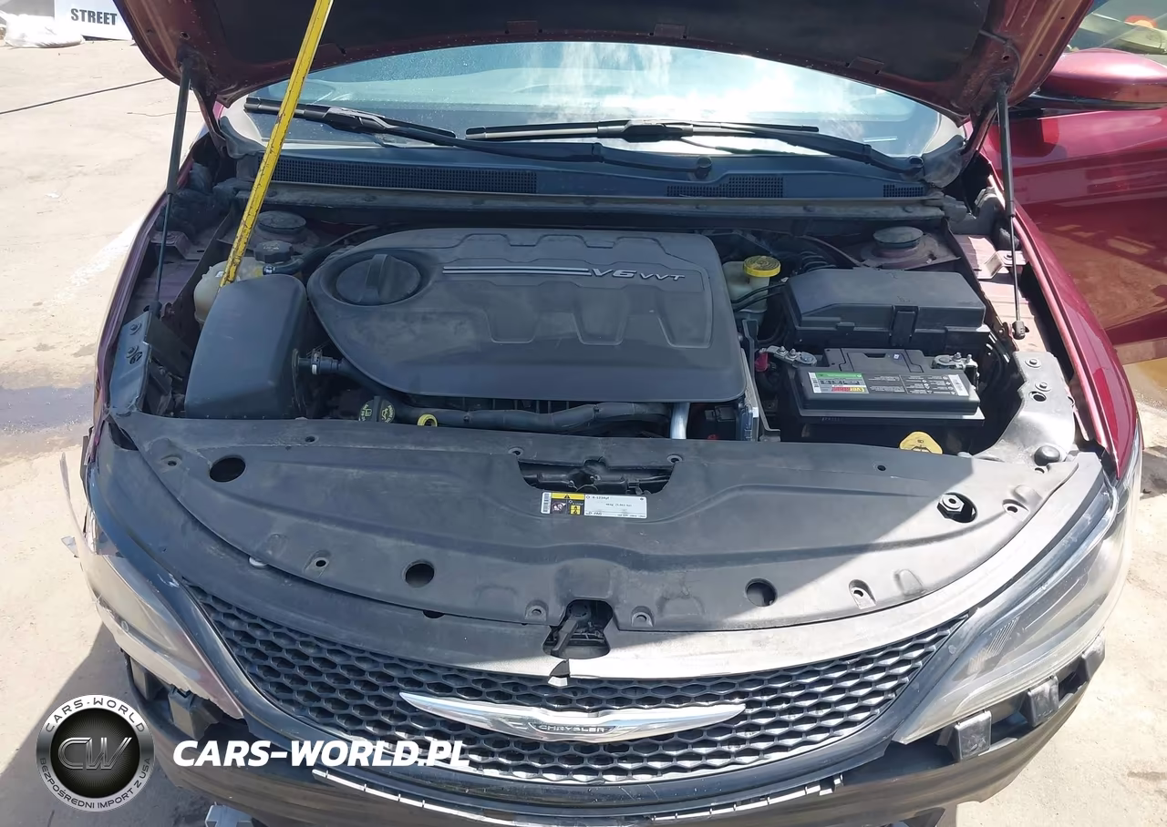 2016 Chrysler 200 S VIN:1C3CCCBG7GN104759 - 10