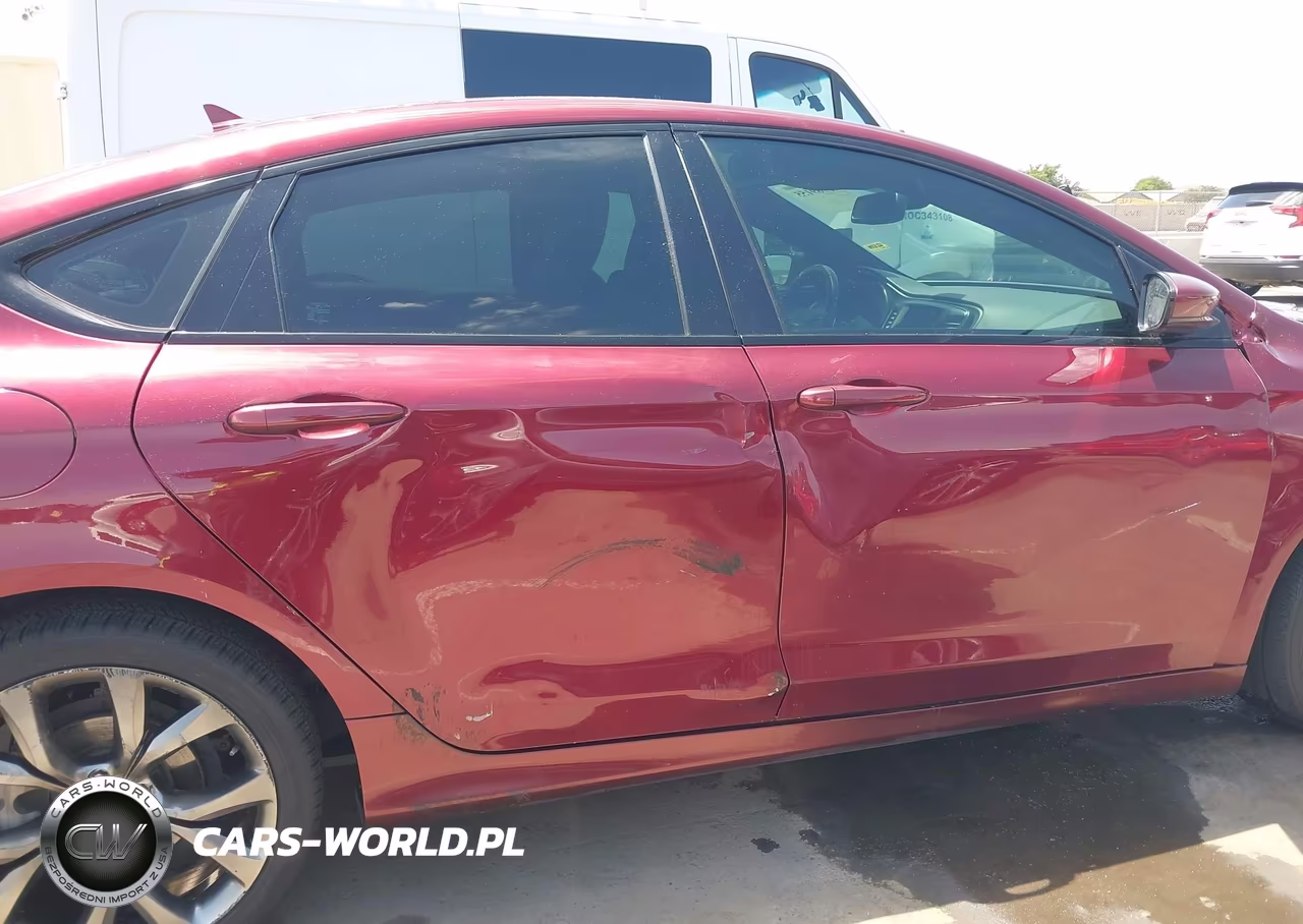2016 Chrysler 200 S VIN:1C3CCCBG7GN104759 - 14