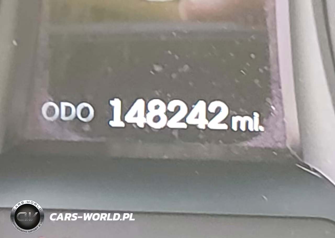 2013 Hyundai Santa Fe Sport 2.0T VIN:5XYZU3LA0DG073192 - 13