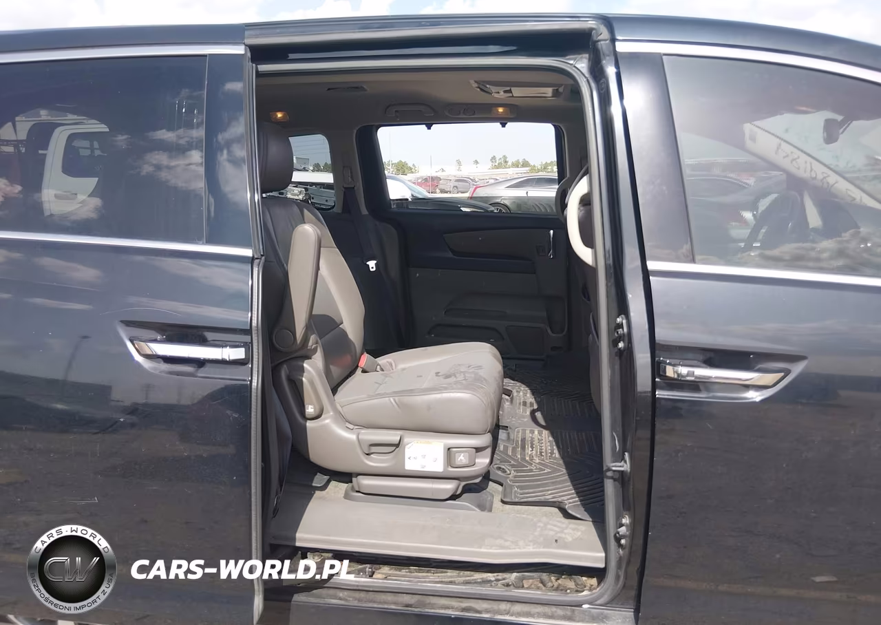 2016 Honda Odyssey Touring-Touring Elite VIN:5FNRL5H97GB025116 - 8