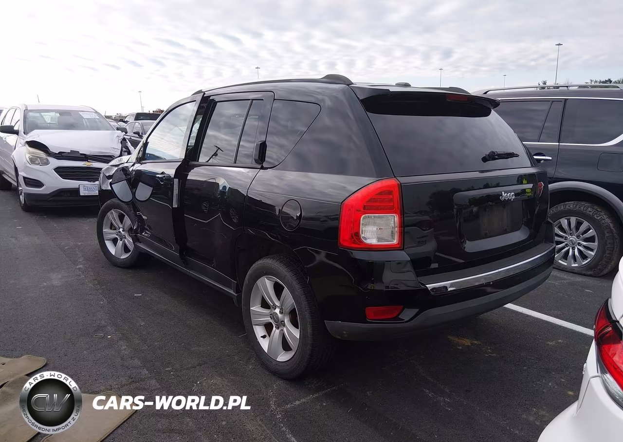 2013 Jeep Compass Sport VIN:1C4NJDBB0DD205096 - 3