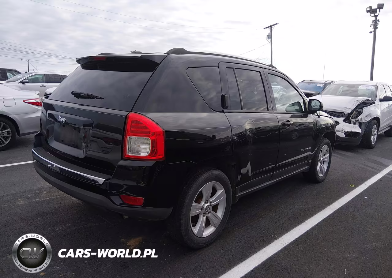 2013 Jeep Compass Sport VIN:1C4NJDBB0DD205096 - 4