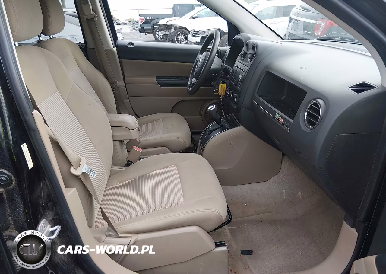 2013 Jeep Compass Sport VIN:1C4NJDBB0DD205096 - 5