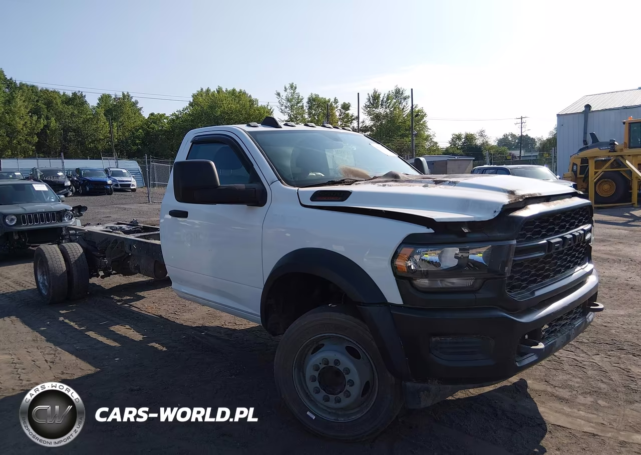 2023 Ram 5500 Chassis Tradesman-Slt
