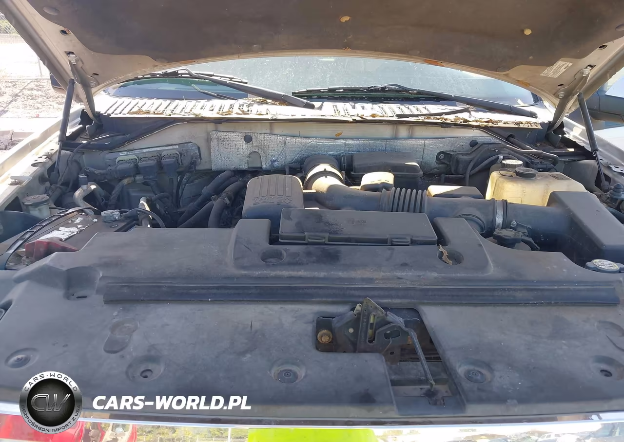 2011 Ford Expedition Limited VIN:1FMJU2A54BEF12022 - 10