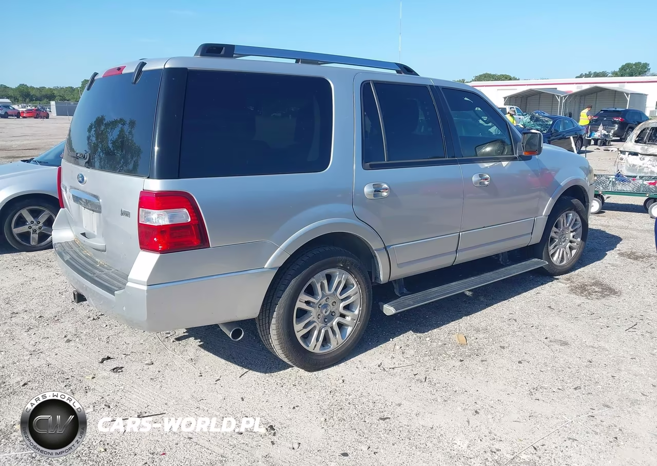 2011 Ford Expedition Limited VIN:1FMJU2A54BEF12022 - 4