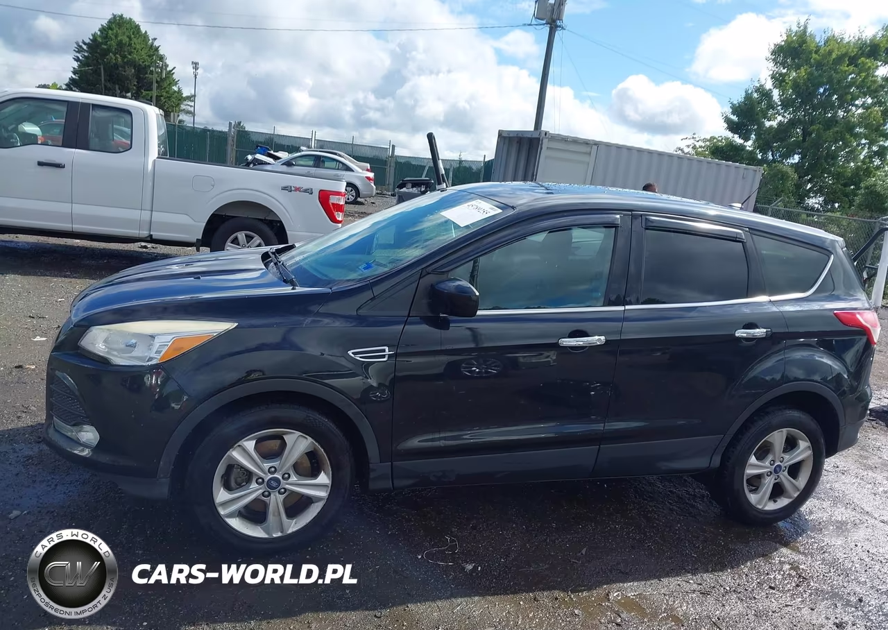 2014 Ford Escape Se VIN:1FMCU9GX9EUA18422 - 15