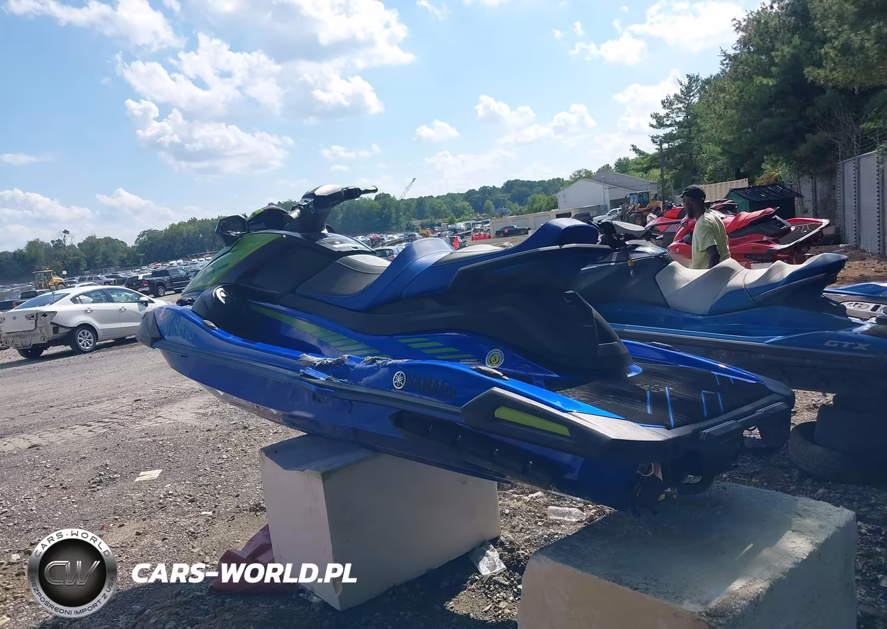 2024 Yamaha Vx Limited VIN:YAMA1556B424 - 3
