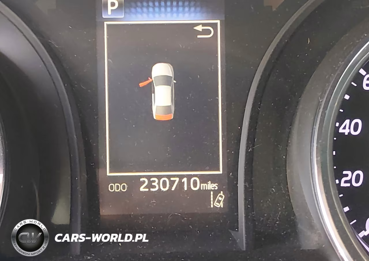 2019 Toyota Camry Le VIN:4T1B11HK8KU200715 - 16