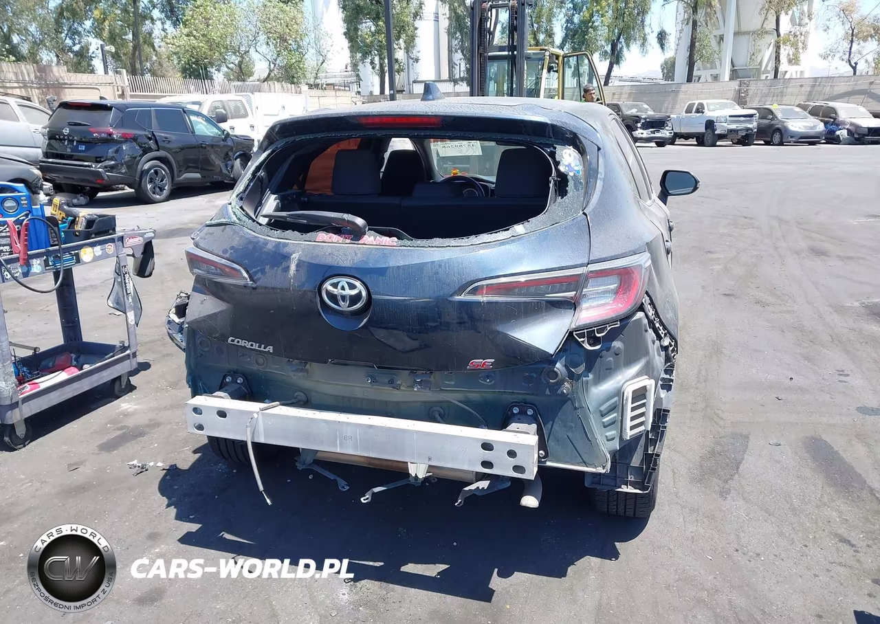 2021 Toyota Corolla Se VIN:JTND4MBE4M3116727 - 17