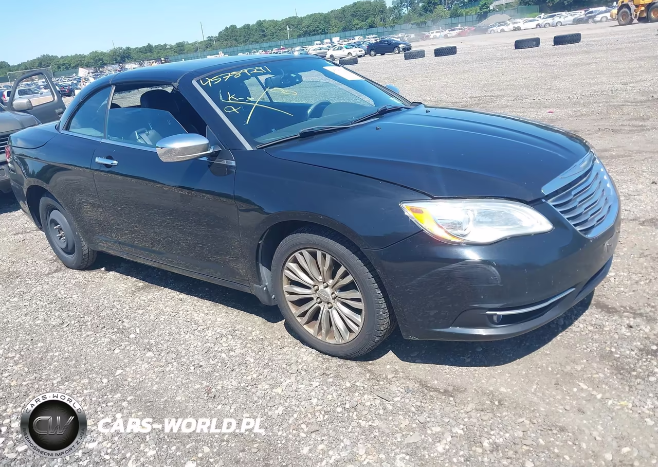 2013 Chrysler 200 Limited – zdjęcie 1 z 12
