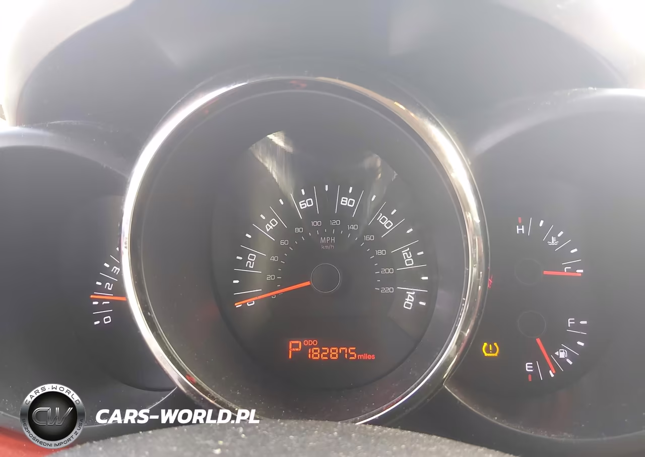 2011 Kia Soul Sport VIN:KNDJT2A22B7251264 - 7