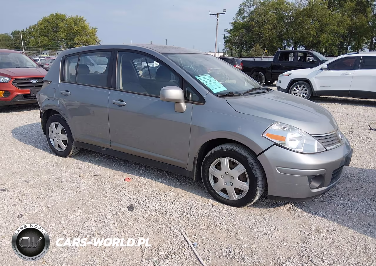 2008 Nissan Versa 1.8 S