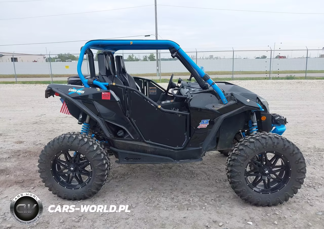 2017 Can-Am Maverick 1000 R VIN:3JBPGAP2XHJ000107 - 12