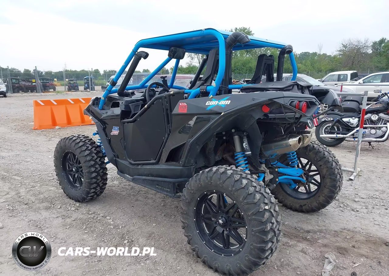 2017 Can-Am Maverick 1000 R VIN:3JBPGAP2XHJ000107 - 3
