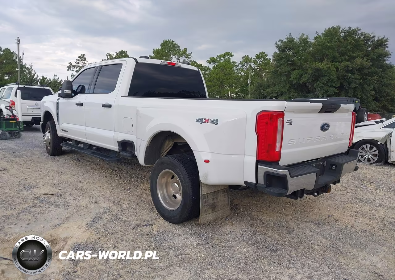 2023 Ford F-350 King Ranch-Lariat-Platinum-Xl-Xlt VIN:1FT8W3DT5PEC58020 - 3