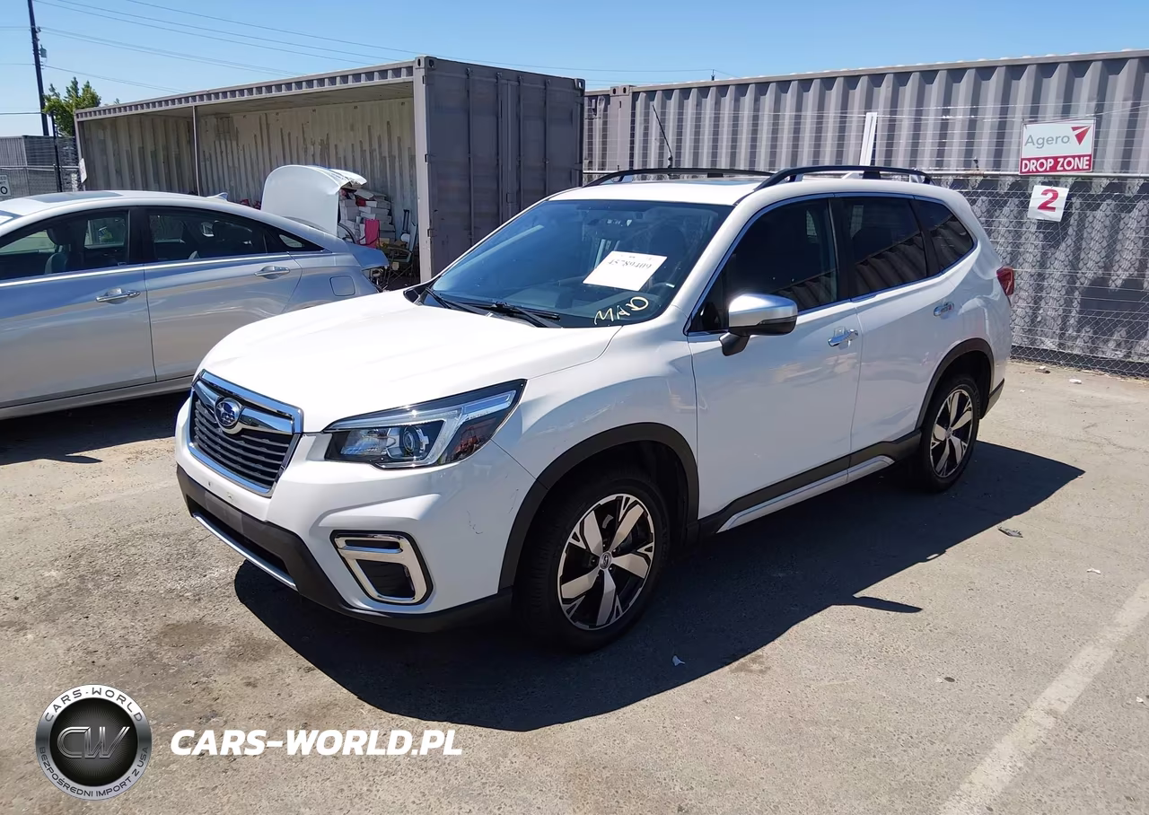 2019 Subaru Forester Touring VIN:JF2SKAWC8KH475671 - 2