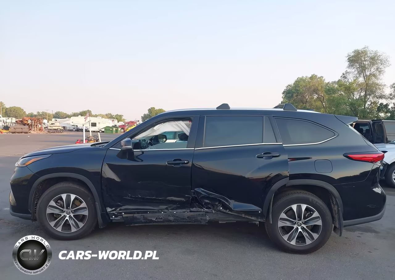 2021 Toyota Highlander Xle VIN:5TDGZRBH6MS099213 - 13