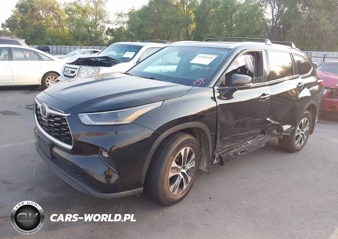 2021 Toyota Highlander Xle VIN:5TDGZRBH6MS099213 - 2
