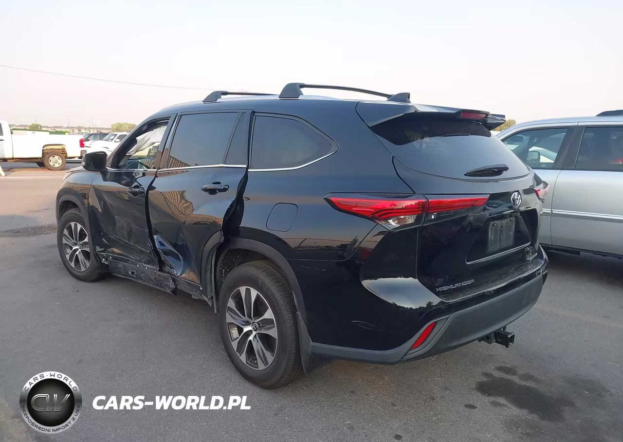 2021 Toyota Highlander Xle VIN:5TDGZRBH6MS099213 - 3