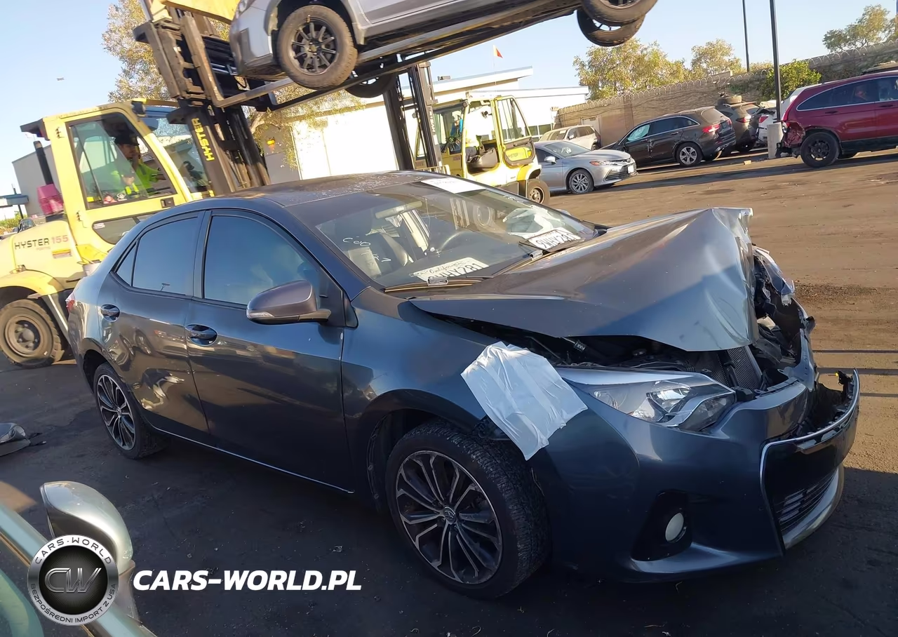 2015 Toyota Corolla S Plus VIN:5YFBURHE7FP318861 - 13