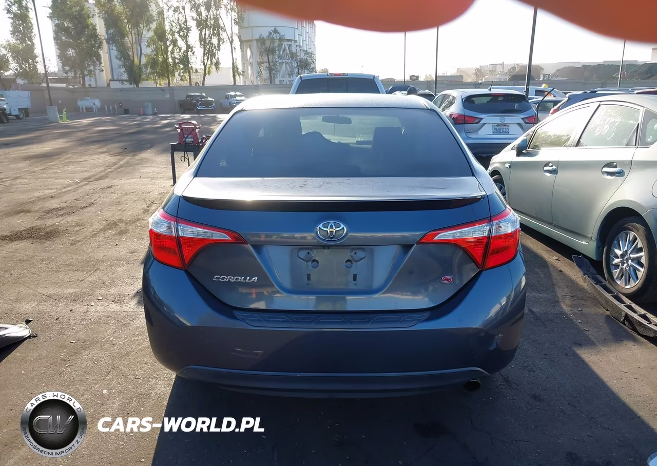 2015 Toyota Corolla S Plus VIN:5YFBURHE7FP318861 - 16