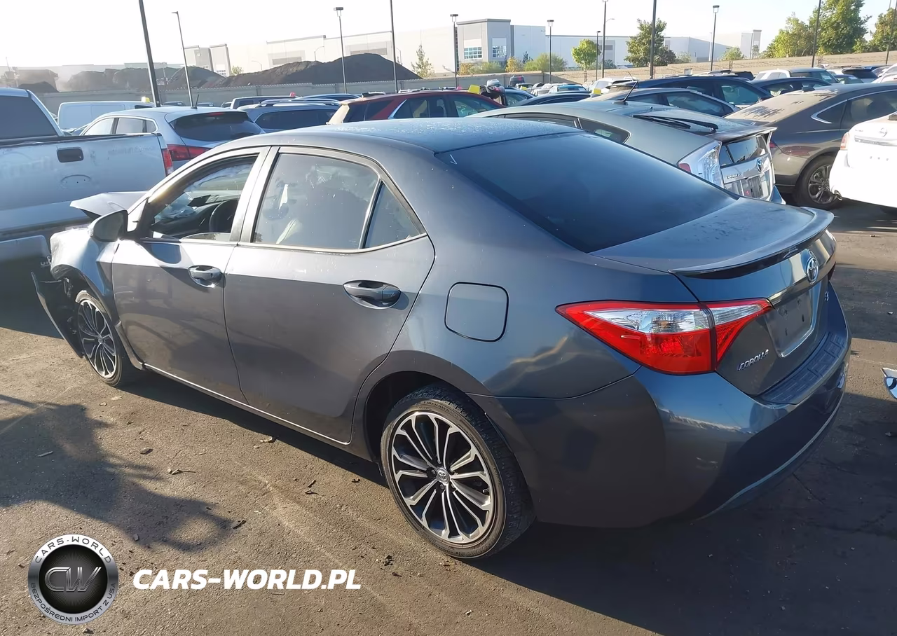 2015 Toyota Corolla S Plus VIN:5YFBURHE7FP318861 - 3