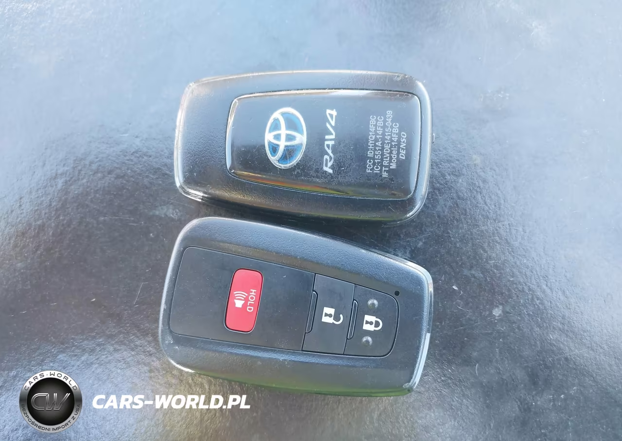 2021 Toyota Rav4 Hybrid Xle VIN:4T3R6RFV5MU016905 - 11