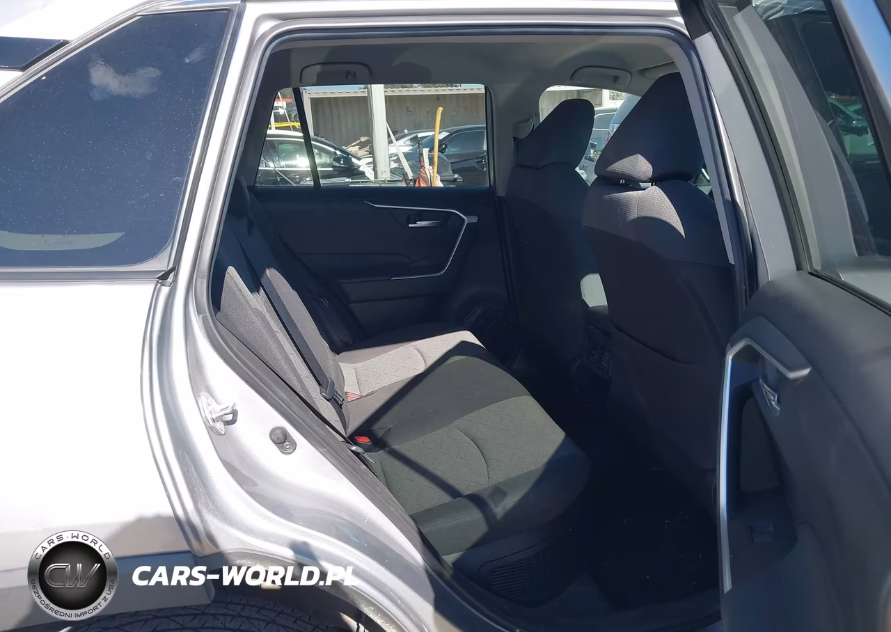 2021 Toyota Rav4 Hybrid Xle VIN:4T3R6RFV5MU016905 - 8
