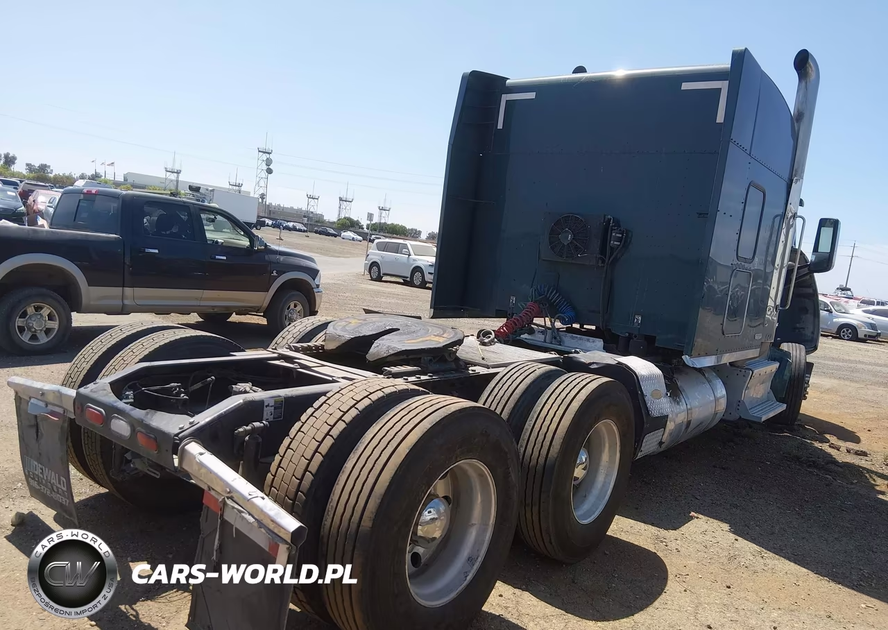 2017 Peterbilt 567 VIN:1XPCD49X1HD442555 - 4