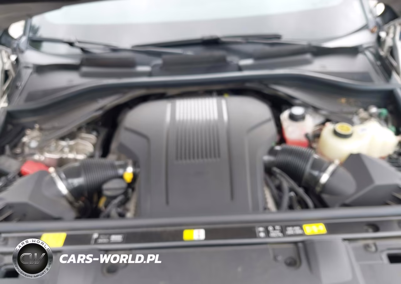 2025 Land Rover Range Rover P530 Se 7 Seat VIN:SALKPBE97SA256357 - 10
