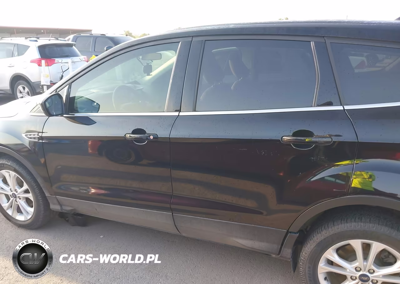 2019 Ford Escape Se VIN:1FMCU0GD0KUC52431 - 14