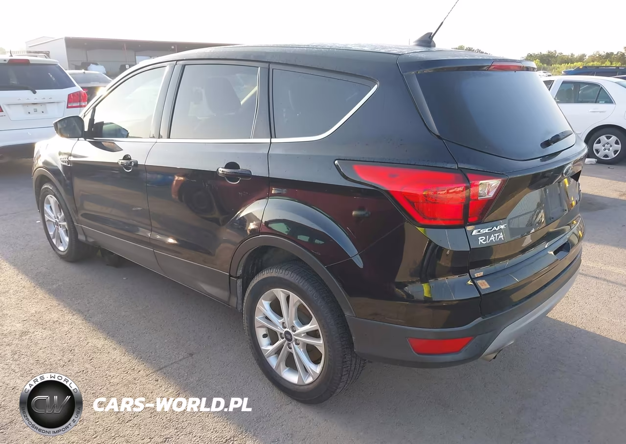 2019 Ford Escape Se VIN:1FMCU0GD0KUC52431 - 3