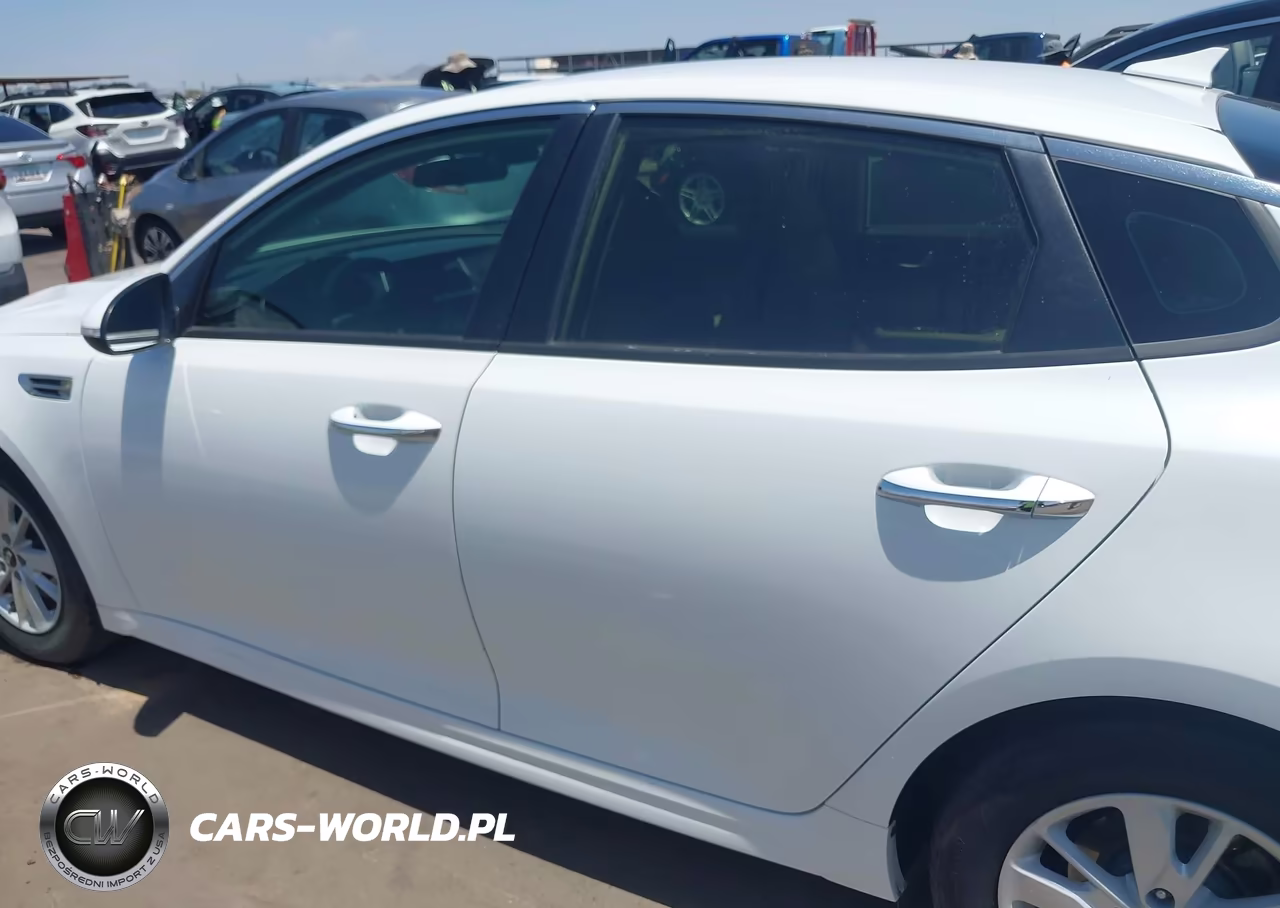 2018 Kia Optima Lx VIN:5XXGT4L39JG194983 - 14