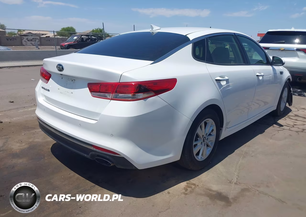 2018 Kia Optima Lx VIN:5XXGT4L39JG194983 - 4