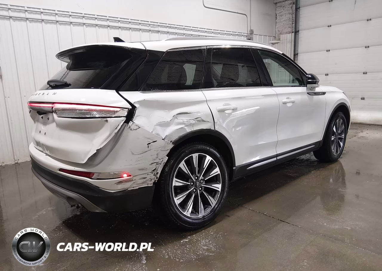 2021 Lincoln Corsair Reserve VIN:5LMCJ2D94MUL05149 - 4